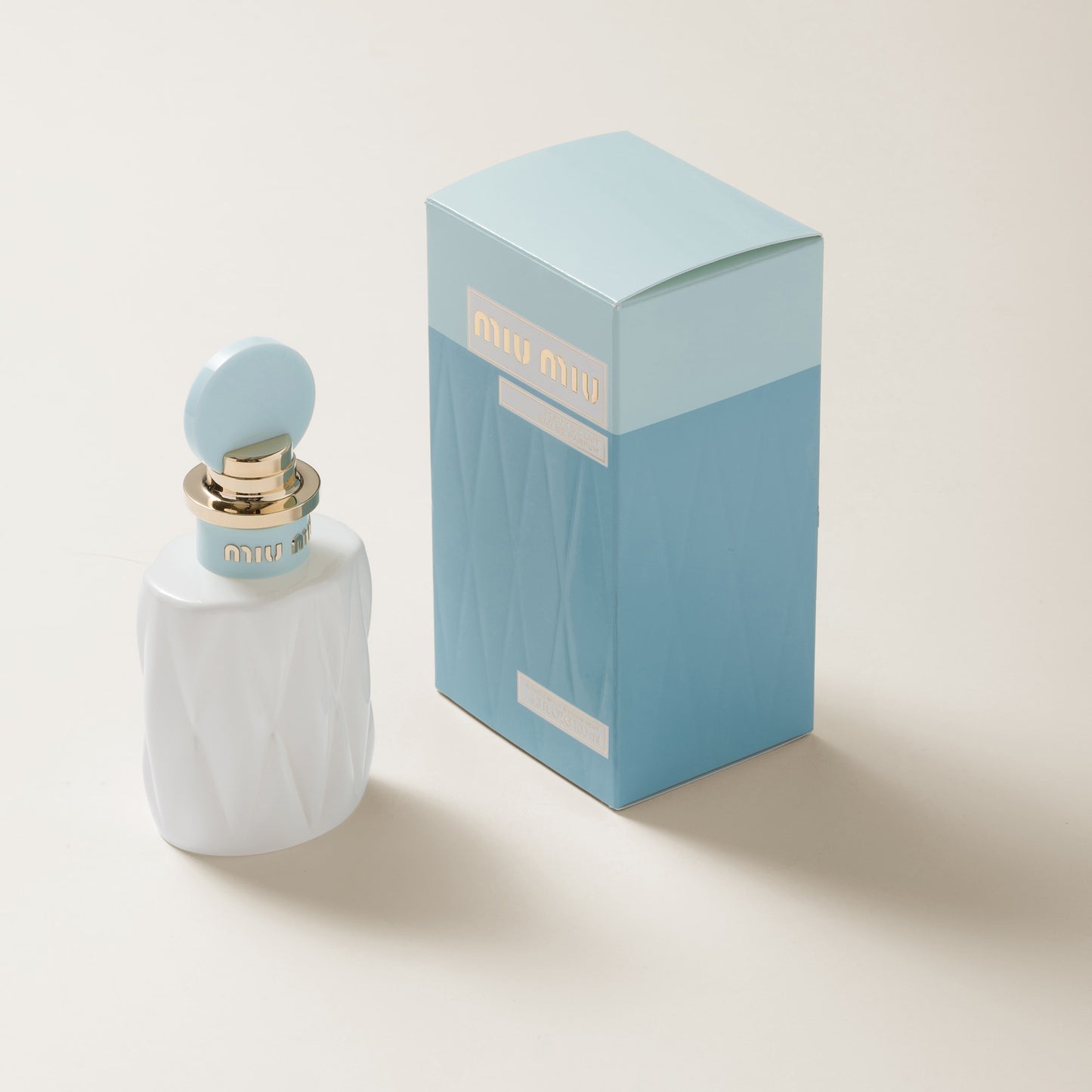 Miu Miu Fleur de Lait