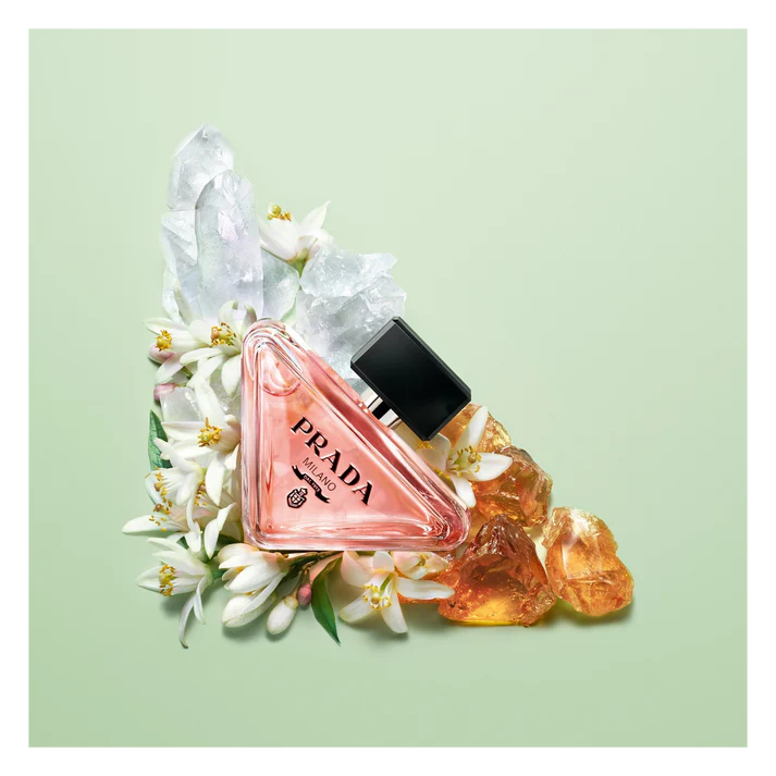 PRADA Paradoxe