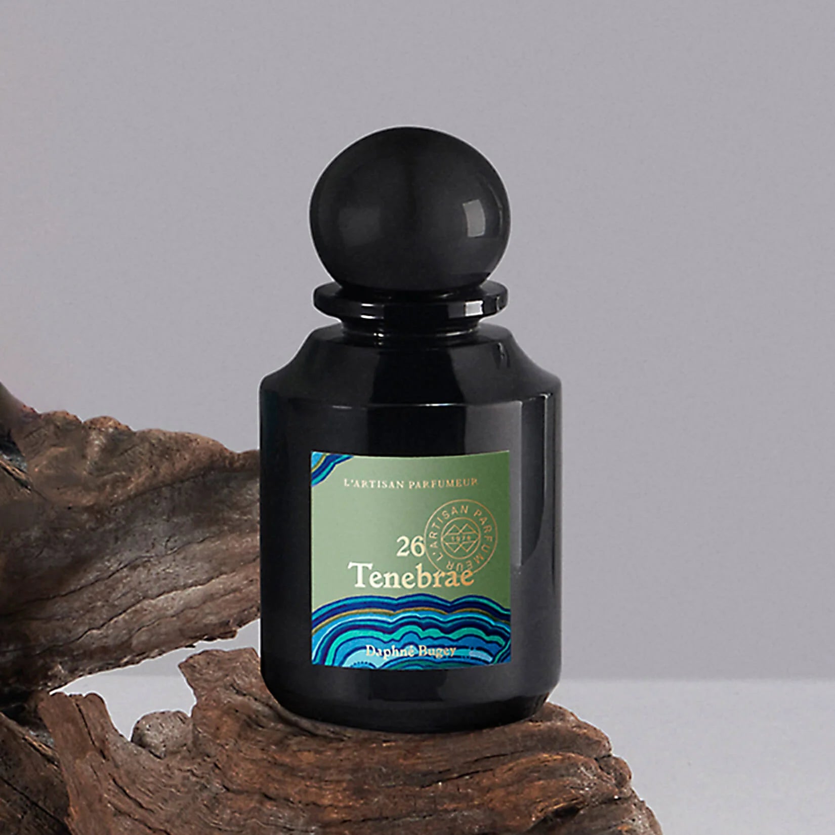 L'Artisan Parfumeur Tenebrae